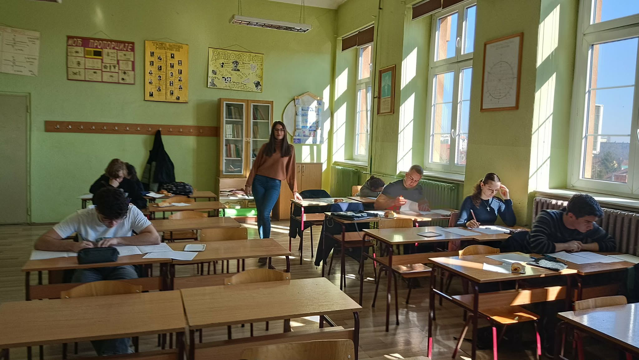 Окружно такмичење из математике